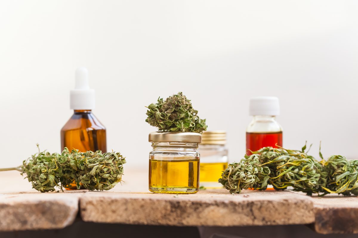 Buy Weed Online In Canada - #1 Cheap Bulk Priced Online Cannabis Dispensary | Weeddeal.ca